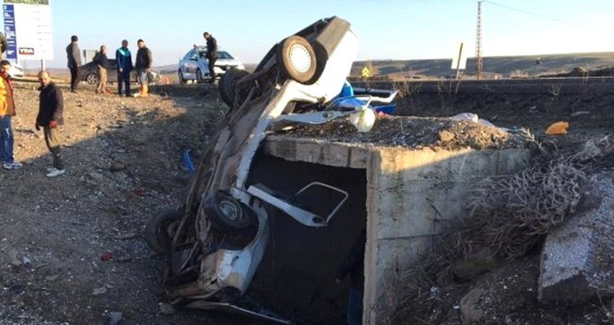 Yeni Görev Yerine Giden Öğretmen Trafik Kazasında Hayatını Kaybetti