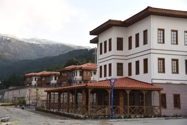 Yunus Emre Kültür Parkı Açılış İçin Gün Sayıyor Yunus Emre Kültür Parkı Açılış İçin Gün Sayıyor