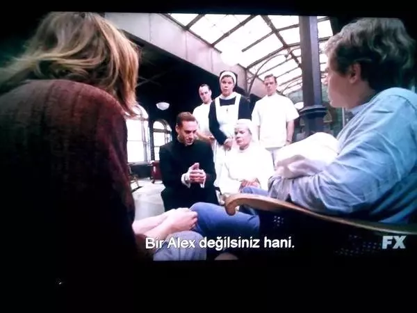Altyazı Çevirisinde Bir Dünya Markası Olduğumuzun 25 Komik Kanıtı Altyazı Çevirisinde Bir Dünya Markası Olduğumuzun 25 Komik Kanıtı