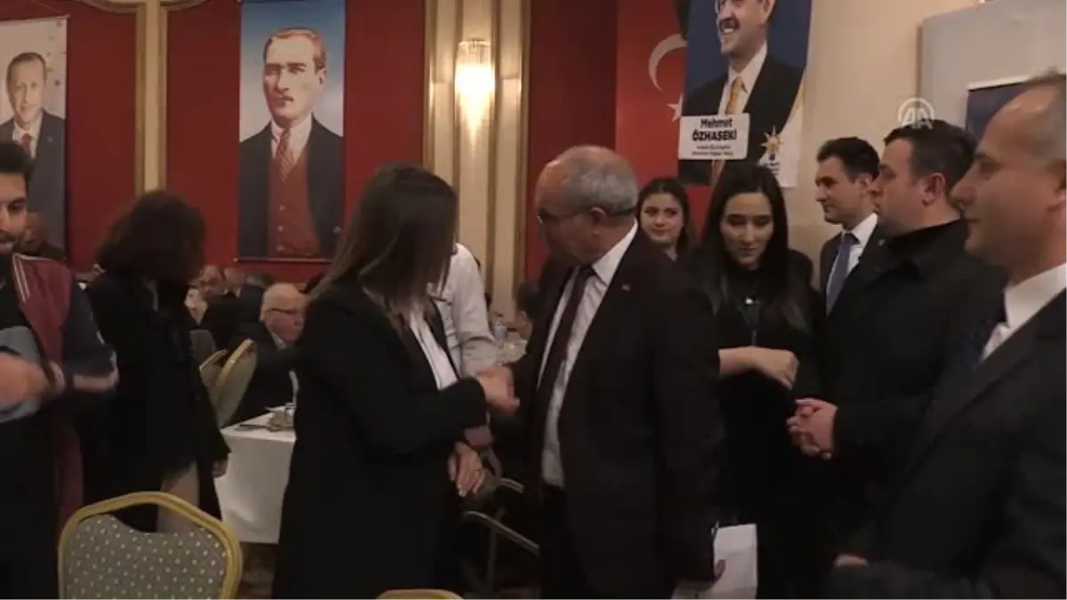 Bakan Dönmez: '7 Gün 24 Saat Çalışmaya Mecburuz'