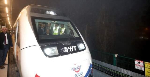 Bakan Turhan'ın Test Sürüşüyle Yüksek Hızlı Tren İlk Defa Avrupa Yakasına Geçti