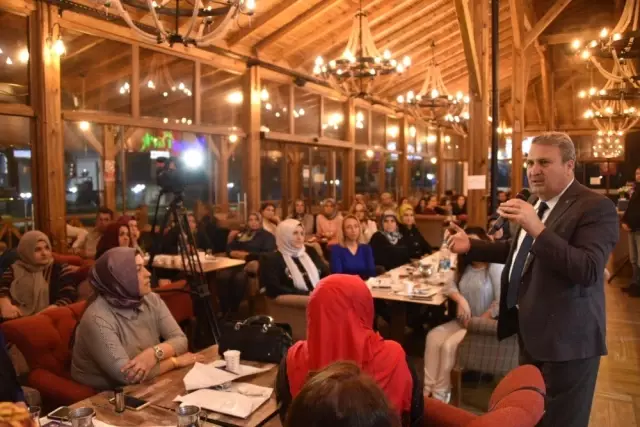 Başkan Çerçi İlçe Teşkilatını Ağırladı Başkan Çerçi İlçe Teşkilatını Ağırladı
