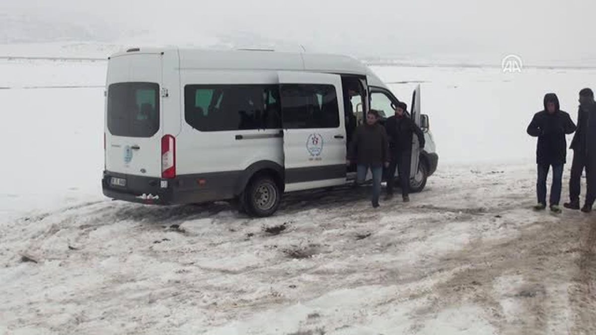 Ercişli Gençler, Bitlis'i Gezdi