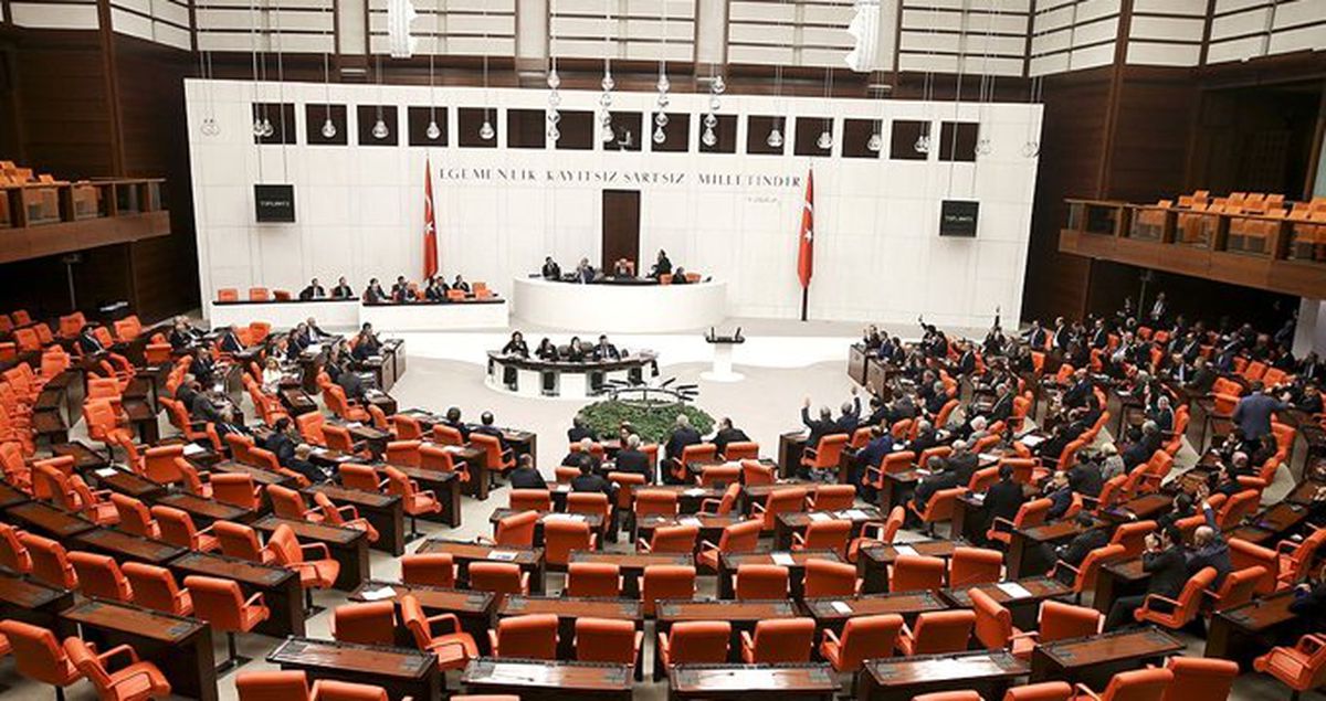 Milyonları İlgilendiriyor! Ekonomide Düzenlemeler İçeren Teklif Yasalaştı