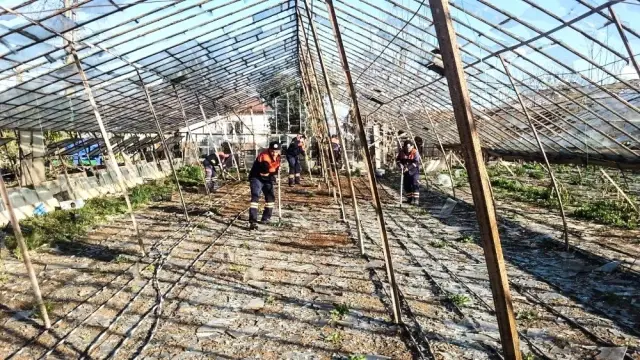 Muratpaşa Belediyesi Yaraları Sarıyor Muratpaşa Belediyesi Yaraları Sarıyor