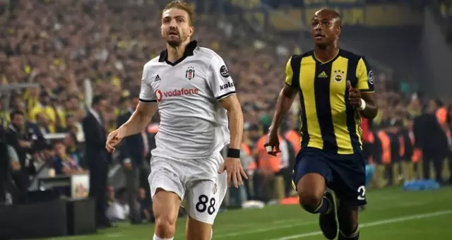 Beşiktaş - Fenerbahçe Derbisini Bülent Yıldırım Yönetecek Beşiktaş - Fenerbahçe Derbisini Bülent Yıldırım Yönetecek