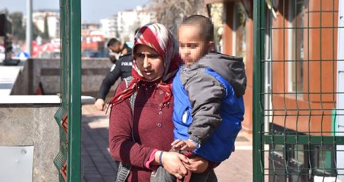 Zihinsel Engelli Çocuğundaki Morlukları Gören Anne, Şikayetçi Oldu