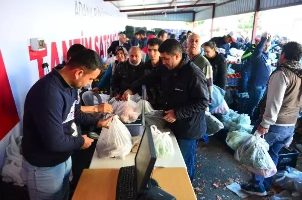 Adana'da Tanzim Satış İlgi Gördü, Pazar Yeri Tenhalaştı Adana'da Tanzim Satış İlgi Gördü, Pazar Yeri Tenhalaştı