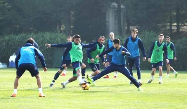 Fenerbahçe, Beşiktaş Maçı Hazırlıklarına Başladı