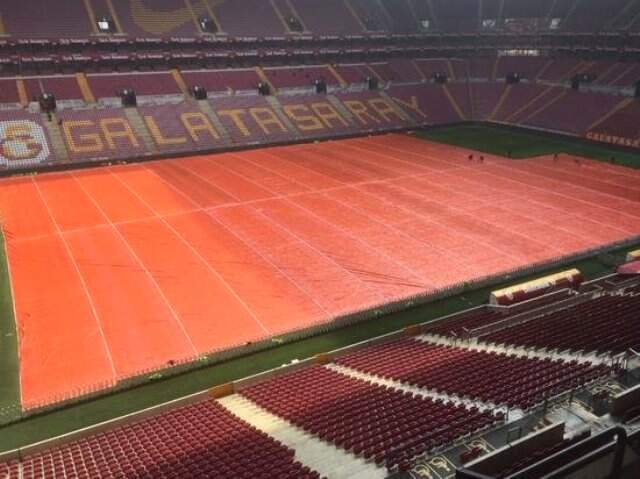 Galatasaray'dan Kar Yağışına Brandalı Çözdüm!