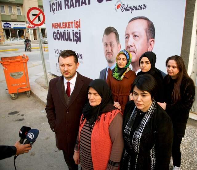 Kılıçdaroğlu'nun 'Çöp Topluyor' Diye Kürsüden Fotoğrafını Gösterdiği Kadın, İsyan Etti
