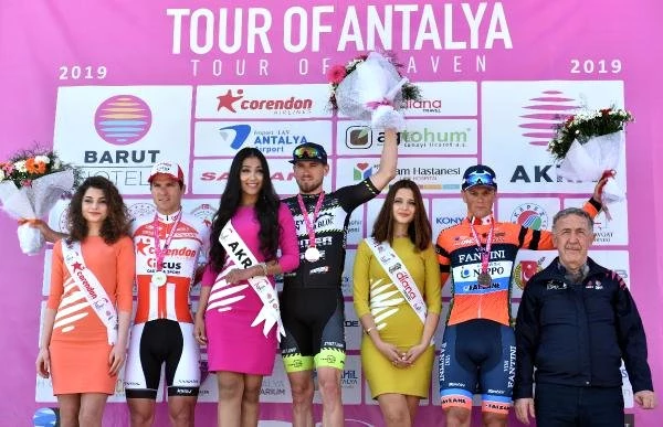 Tour Of Antalya'nın Kemer Etabını Bas Van Der Kooij Kazandı