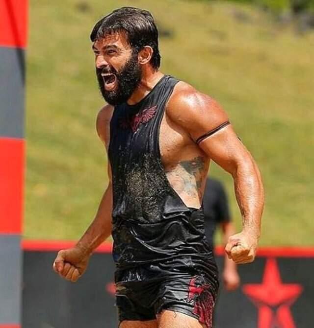 Turabi, Kendisini Tehdit Eden Survivor Panaroma Ekibini Topa Tuttu
