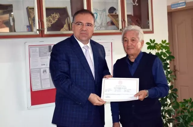 Didim'de Budama Kursuna Katılanlar Belgelerine Kavuştu Didim'de Budama Kursuna Katılanlar Belgelerine Kavuştu