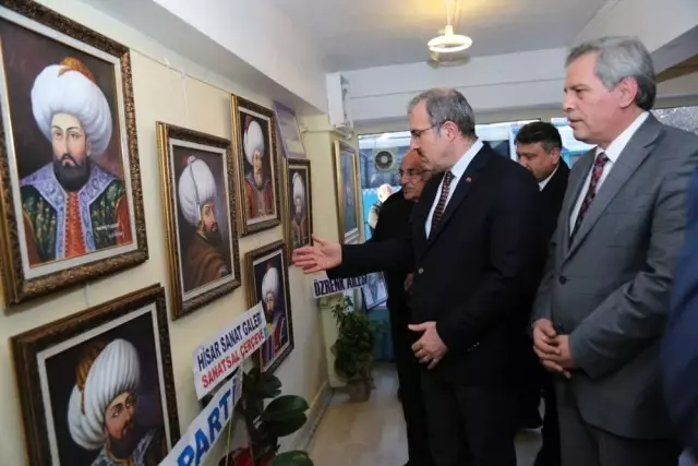 Kütahya'da Osmanlı Padişahları Portre Sergisi Kütahya'da Osmanlı Padişahları Portre Sergisi