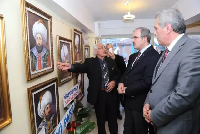 Kütahya'da Osmanlı Padişahları Portre Sergisi Kütahya'da Osmanlı Padişahları Portre Sergisi