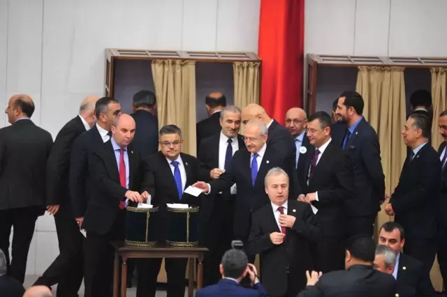 Başkanlık Yarışında İkinci Tur
