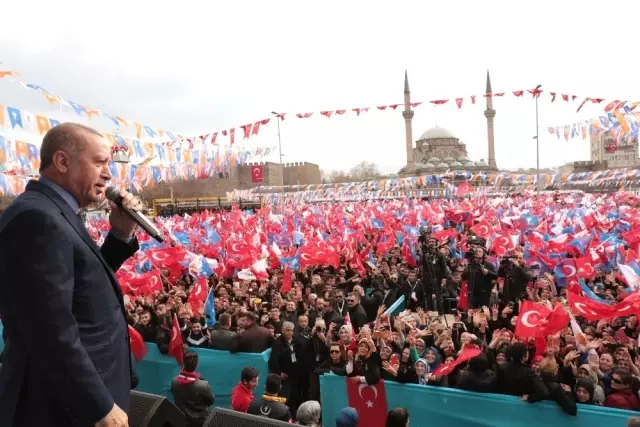 Cumhurbaşkanı Erdoğan, Özhaseki İçin Kayseri'den Oy İstedi Cumhurbaşkanı Erdoğan, Özhaseki İçin Kayseri'den Oy İstedi