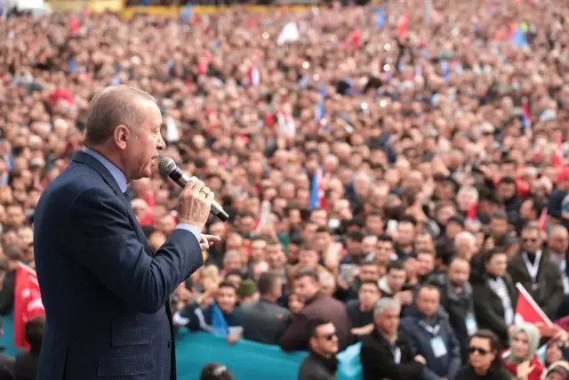 Cumhurbaşkanı Erdoğan, Özhaseki İçin Kayseri'den Oy İstedi Cumhurbaşkanı Erdoğan, Özhaseki İçin Kayseri'den Oy İstedi