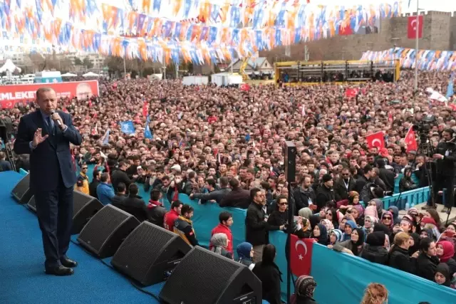 Cumhurbaşkanı Erdoğan, Özhaseki İçin Kayseri'den Oy İstedi Cumhurbaşkanı Erdoğan, Özhaseki İçin Kayseri'den Oy İstedi