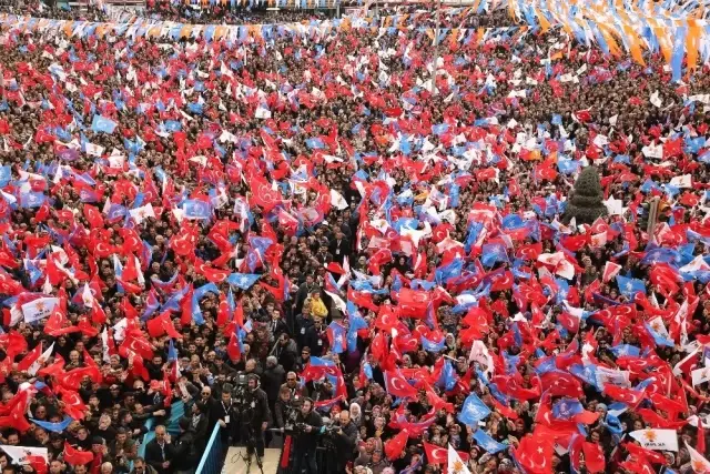 Cumhurbaşkanı Erdoğan, Özhaseki İçin Kayseri'den Oy İstedi Cumhurbaşkanı Erdoğan, Özhaseki İçin Kayseri'den Oy İstedi