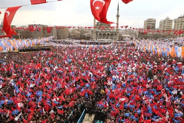 Cumhurbaşkanı Erdoğan, Özhaseki İçin Kayseri'den Oy İstedi Cumhurbaşkanı Erdoğan, Özhaseki İçin Kayseri'den Oy İstedi