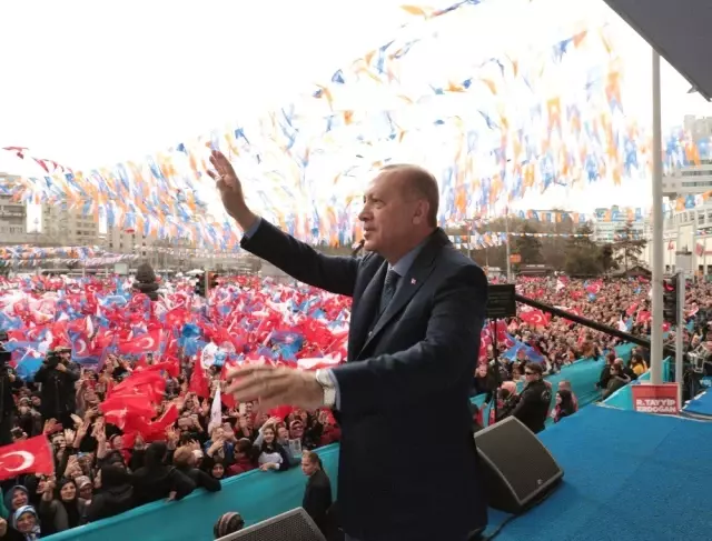 Cumhurbaşkanı Erdoğan, Özhaseki İçin Kayseri'den Oy İstedi Cumhurbaşkanı Erdoğan, Özhaseki İçin Kayseri'den Oy İstedi