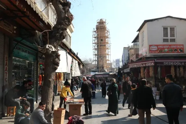 Dipsiz Minareli Camide Restorasyon Devam Ediyor