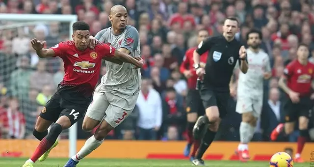 Manchester United ile Liverpool Yenişemedi Manchester United ile Liverpool Yenişemedi