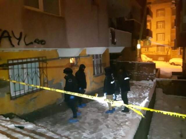 Maskeli 4 Kişi Suriyeli Ailenin Evine Silahla Saldırdı! 1 Ağır Yaralı