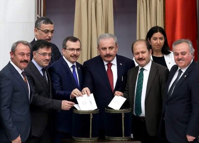 Son Dakika! Meclis'in Yeni Başkanı Mustafa Şentop Oldu