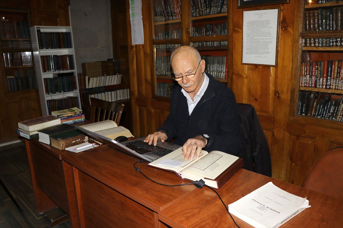 Tarihi Kütüphanenin 28 Yıllık Müdavimi