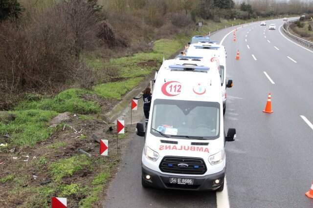 Tem Otoyolunda Feci Kaza: 2 Ölü, 1 Bebek Yaralı