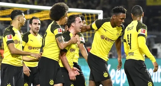Borussia Dortmund 3 Puanı 3 Golle Aldı Borussia Dortmund 3 Puanı 3 Golle Aldı