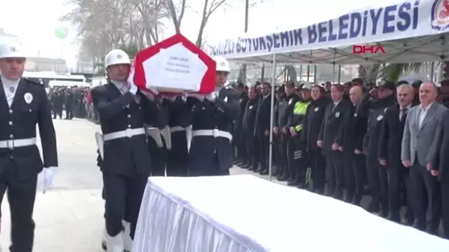 Denizli Kolon Kanserinden Ölen Polis Eşe Son Dokunuş Denizli Kolon Kanserinden Ölen Polis Eşe Son Dokunuş