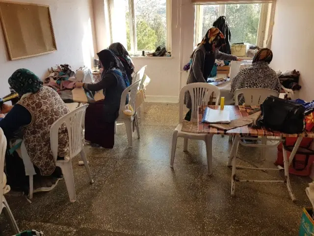 Eskigediz'e 2 Kurs Birden Açıldı Eskigediz'e 2 Kurs Birden Açıldı
