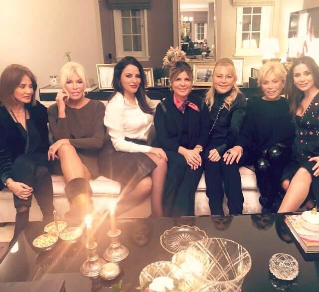 Zara'nın Ajda Pekkan ve Semiramis Pekkan'la Olan Fotoğrafı Sosyal Medyada Olay Oldu