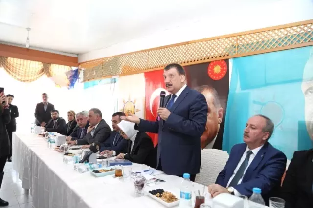 AK Parti Heyetinden Arapgir'e Çıkarma AK Parti Heyetinden Arapgir'e Çıkarma