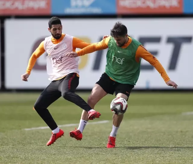 Galatasaray'da Mbaye Diagne Hatayspor Maçının Kadrosuna Alınmadı Galatasaray'da Mbaye Diagne Hatayspor Maçının Kadrosuna Alınmadı