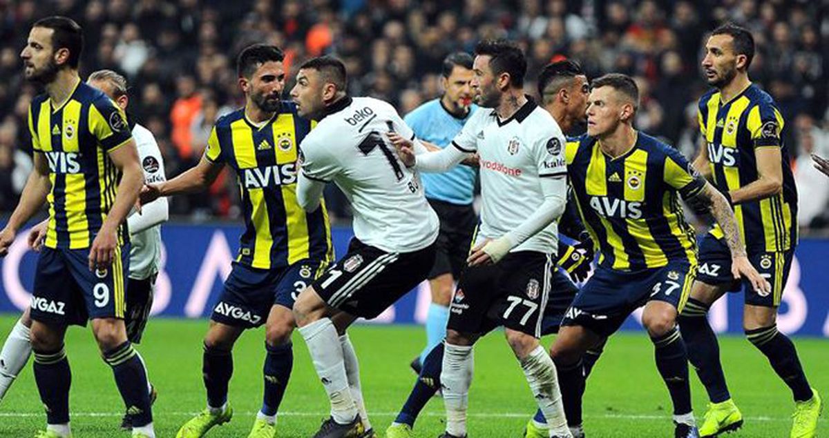 Beşiktaş ve Fenerbahçe PFDK'ya Sevk Edildi