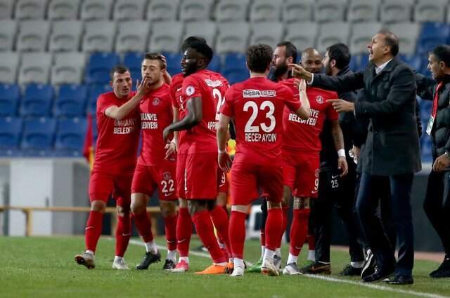 Trabzonspor'u Saf Dışı Bırakan Ümraniyespor, Ziraat Türkiye Kupasında Yarı Finalde!