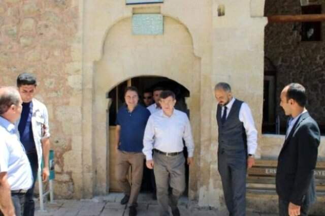 Babacan ve Davutoğlu'nun Yeni Parti Kurma Fikri, Kaz Dağlarında Yeşerdi