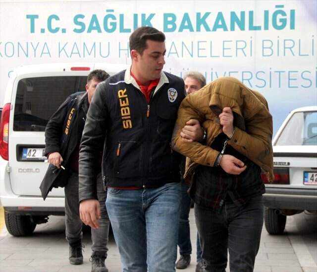 Bankamatiğe Kopyalama Cihazı Yerleştiren Şüpheli, Suçüstü Yakalandı