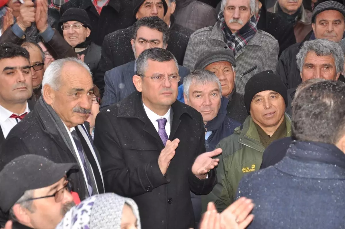 CHP Grup Başkanvekili Özel, Akşehir'de