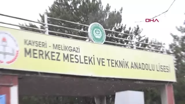 kayseri lise atolyesinde uygulama dersinde patlama 4 ogrenci yarali