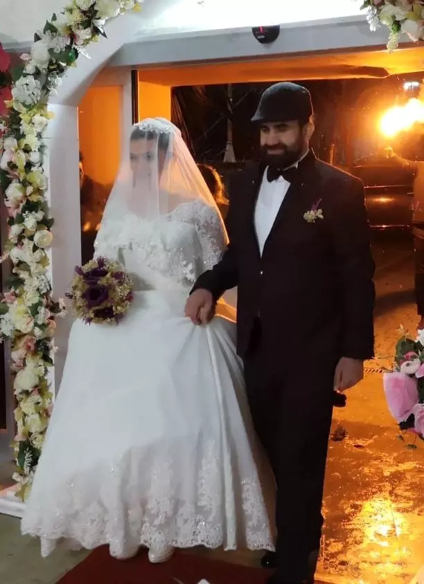 Mikrofon Delisi Dünya Evine Girdi
