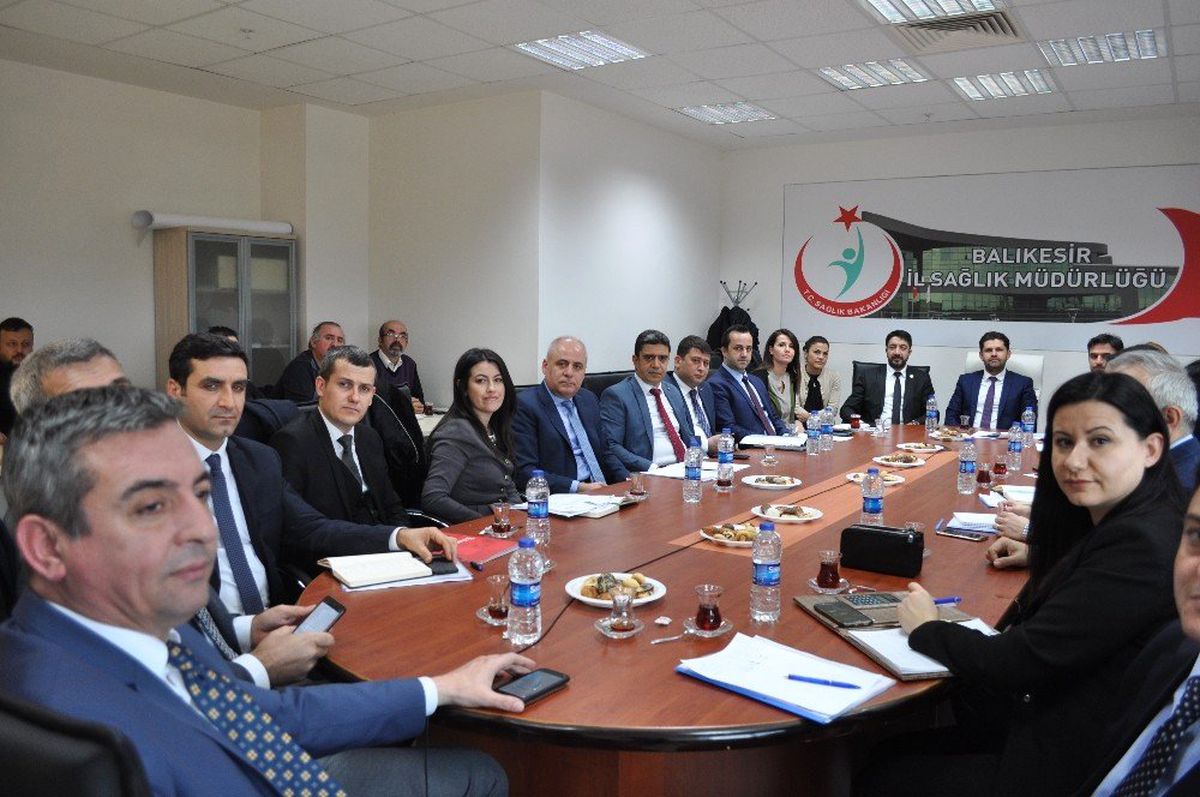 Balıkesir'de Sağlık Çalışanlarına Rekor Maaş Promosyonu