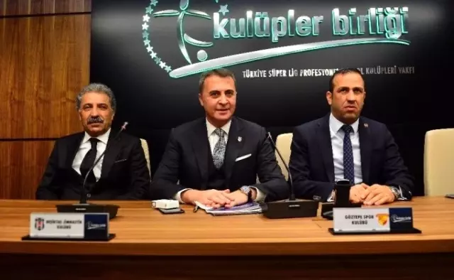Kulüpler Birliği'nden Yıldırım Demirören'e Teşekkür Kulüpler Birliği'nden Yıldırım Demirören'e Teşekkür