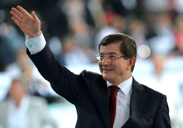 Parti Kuracağı Konuşulan Ahmet Davutoğlu'ndan Dikkat Çeken İfadeler: Türkiye İçin Çalışmak Borcumuzdur