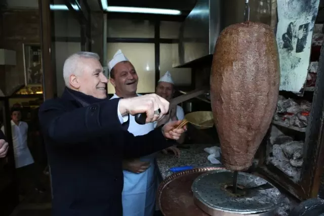 Bozbey: Heykeli Yayalaştıracağız